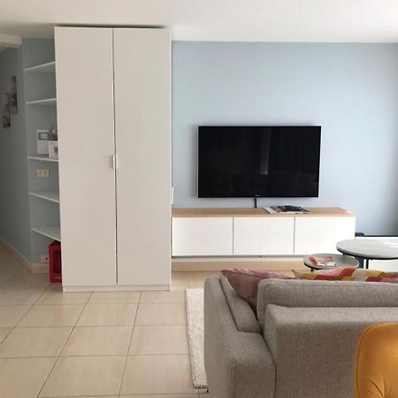 Urbanstay Suites - Beachfront Apartment In Knokke Екстериор снимка